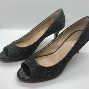 Ellen Tracy “Vanna” leather glitter peep-toe pumps